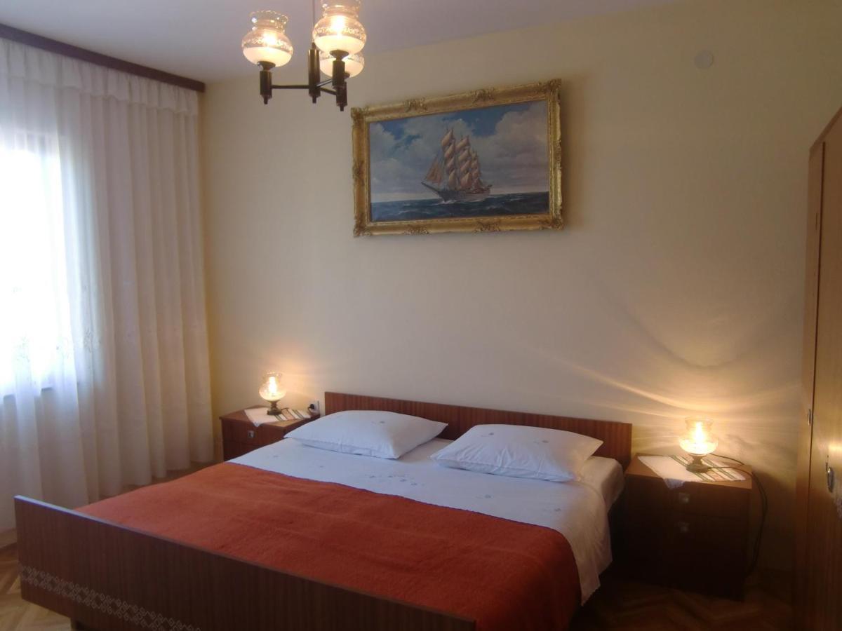 Apartment Marija Vrh  エクステリア 写真